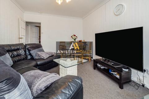 1 bedroom flat to rent, Curzon Crescent, Barking, Essex