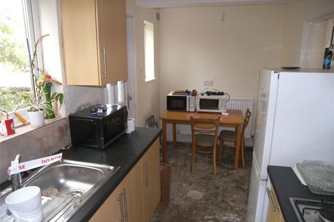 174 Wide Lane, Morley, Leeds, LS27 8DG