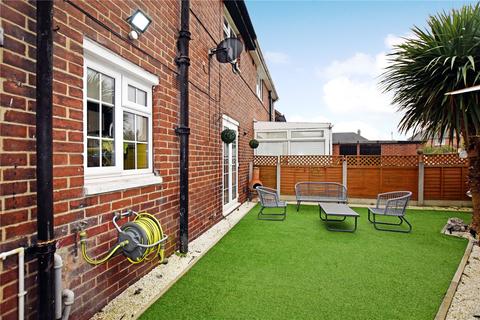 100 Asquith Avenue, Morley, Leeds, LS27 9QN