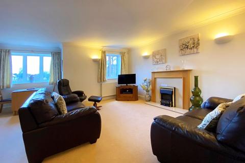 4, Artillery Court Barrack Road, Exeter, EX2 6EH
