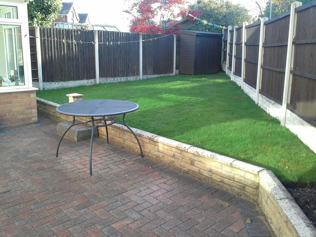 Wilding Way, Kimberworth, S61 1PQ 3 bed link detached house to rent £
