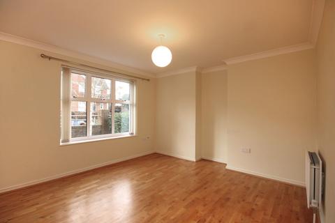 2 bedroom apartment to rent, SOUTH STREET, DORKING, RH4