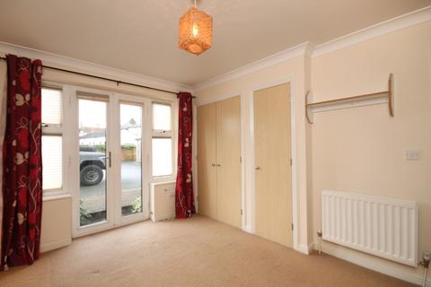 2 bedroom apartment to rent, SOUTH STREET, DORKING, RH4