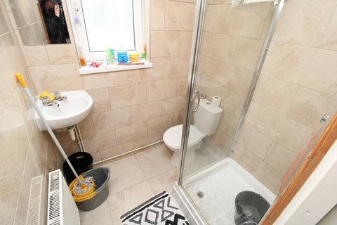 5 bedroom terraced house to rent - Niagara Street, Treforest