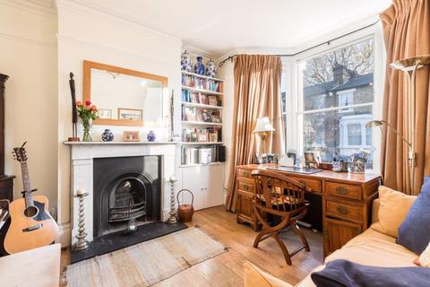 14 Aldensley Road, London, W6 0DH