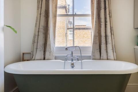 14 Aldensley Road, London, W6 0DH