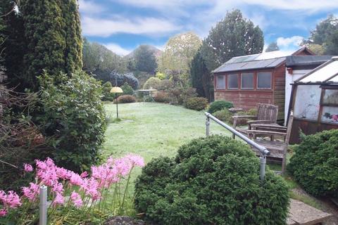 24 Castle Avenue, Epsom, KT17 2PQ