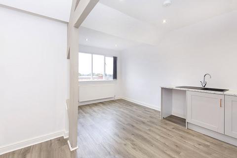2 bedroom apartment to rent, Wenlock Terrace, York, YO10