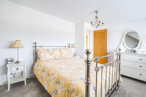15 Dunchurch Crescent, Sutton Coldfield, B73 6QW