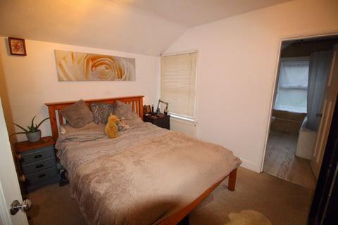 106 Milton Road, Caterham, CR3 5JD