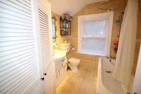 106 Milton Road, Caterham, CR3 5JD
