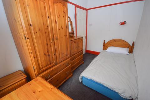 98 Highfield Road, Widnes, WA8 7DH