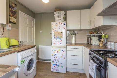 19 Bevan Close, Trethomas, Caerphilly, CF83 8GR