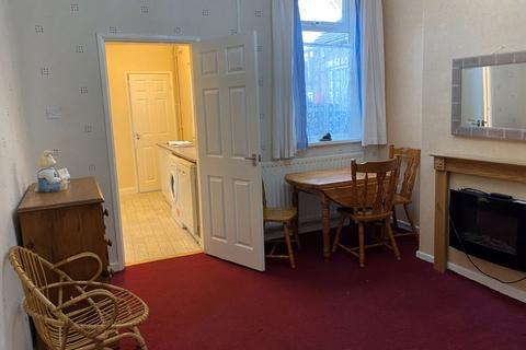 2 bedroom terraced house to rent, Harcourt Street, Shelton, Stoke-On-Trent