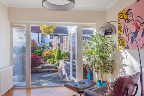 50 Garth Close, Morden, SM4 4NN
