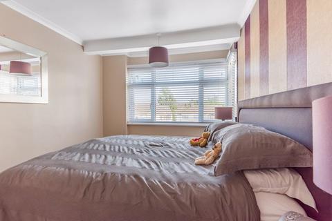 50 Garth Close, Morden, SM4 4NN