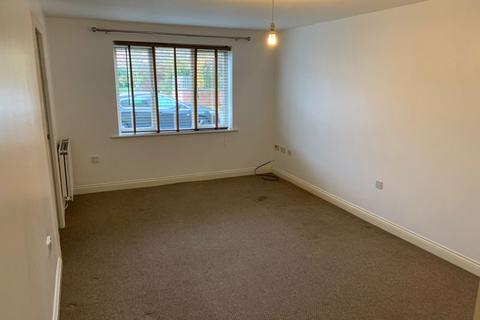 2 bedroom apartment to rent, Haydon Drive, Wallsend NE28