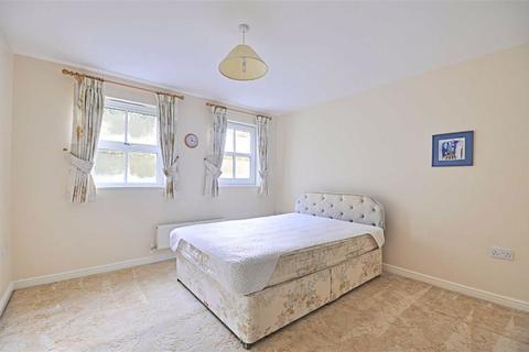 60 Addison Road, Worcester, WR3 8EA