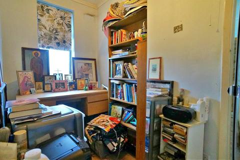 30 Waltham Way, London, E4 8HE