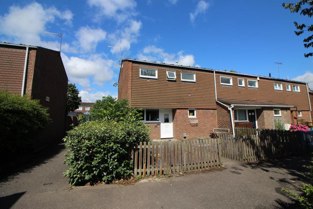 Wheatcroft, West Cheshunt 3 bed terraced house £315,000