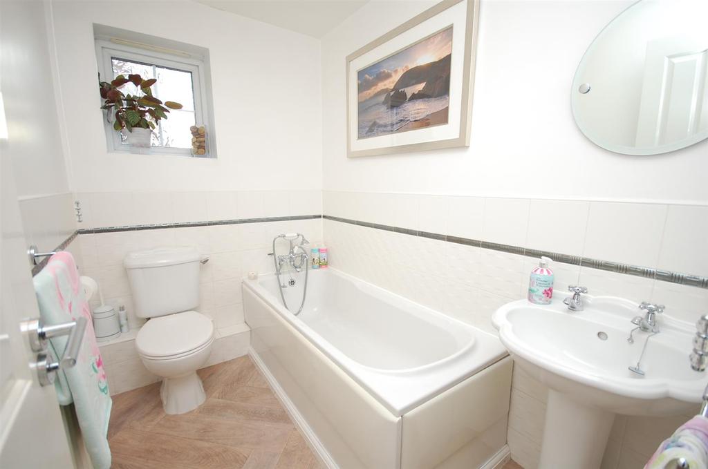 Main bathroom