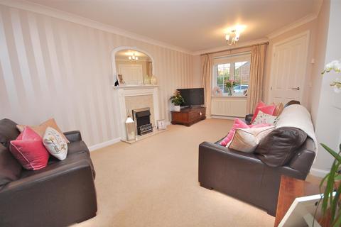 10 Hunt Close, Radcliffe On Trent, Nottingham, NG12 2EQ
