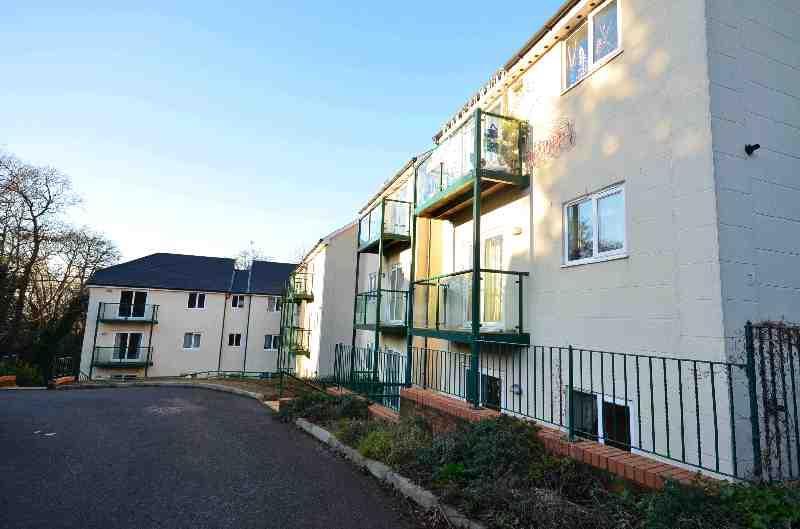 Helena Apartments Gillsmans Hill, St.... 2 bed flat £825 pcm (£190 pw)