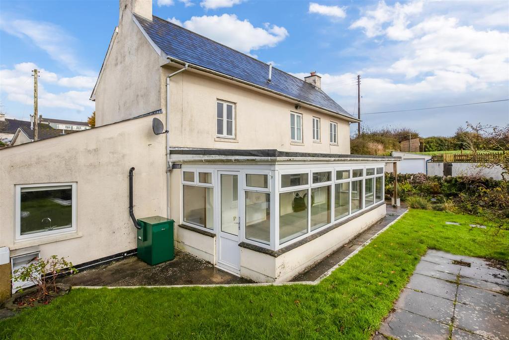 Woodfin Cottage Blackawton - external.jpg