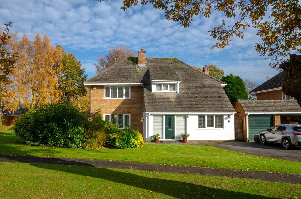 Dingle Way, Delamere Park, Northwich, CW8 4 bed detached house £475,000