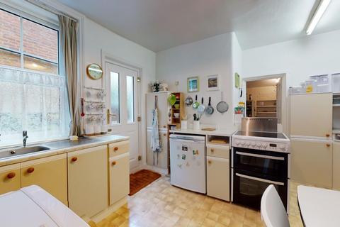 4 Brockman Road, Folkestone, CT20 1DL