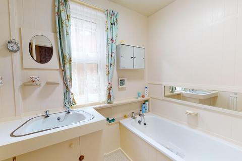 4 Brockman Road, Folkestone, CT20 1DL