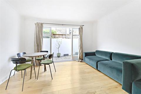 16 Richards Place, London, SW3 2LA