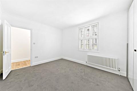 16 Richards Place, London, SW3 2LA