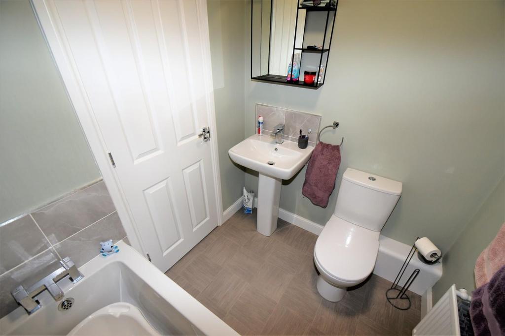 Family bathroom