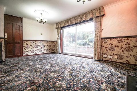 17 Belbroughton Close, Lodge Park, Redditch, B98 7NH