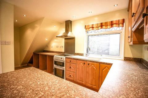 17 Belbroughton Close, Lodge Park, Redditch, B98 7NH