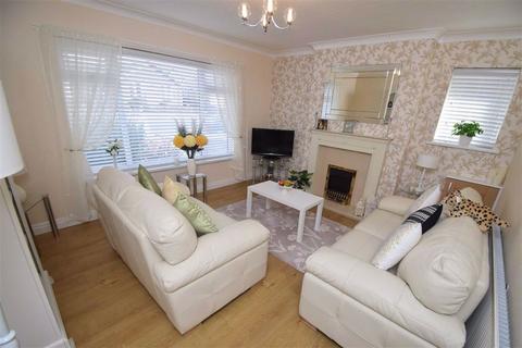 17 Beech Drive, Bridlington, YO16 6TP