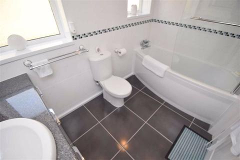 17 Beech Drive, Bridlington, YO16 6TP