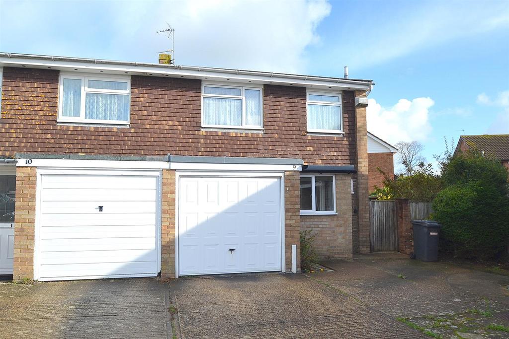 Old Orchard Place, Hailsham 3 bed semidetached house £225,000