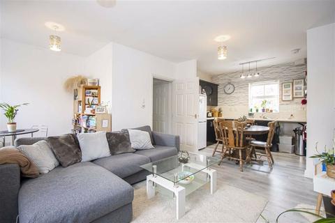 39 Kendall Place, Medbourne, Milton Keynes, MK5 6LR