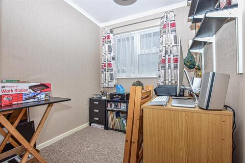 7 Riversdale, Northfleet, Gravesend, DA11 8SP