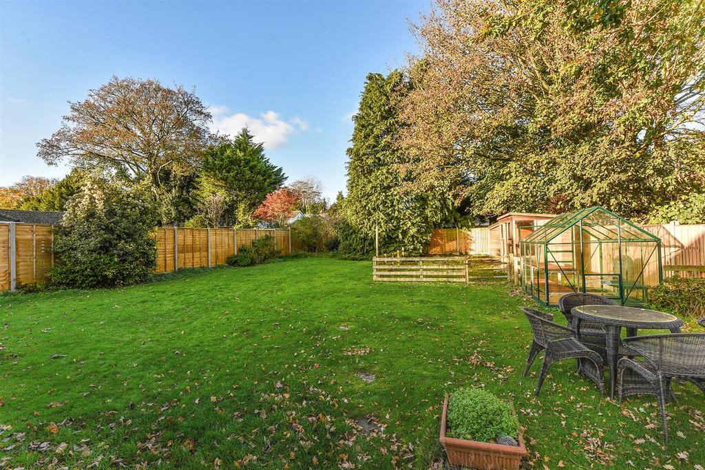 Wildhern, Andover 3 bed detached bungalow £450,000