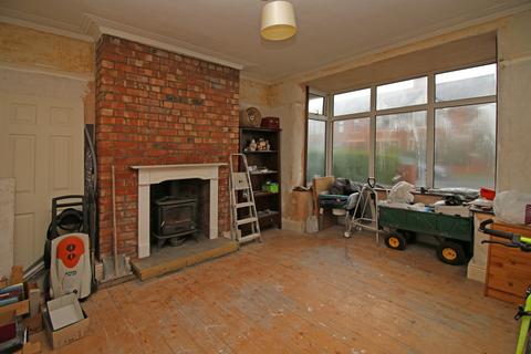 8 Alexandra Road, Thornton-cleveleys, FY5 5DA