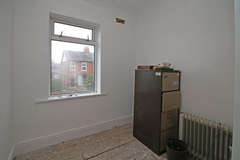 8 Alexandra Road, Thornton-cleveleys, FY5 5DA