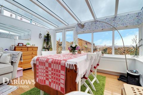 44 Brynderwen, Cilfynydd, Pontypridd, CF37 4EX