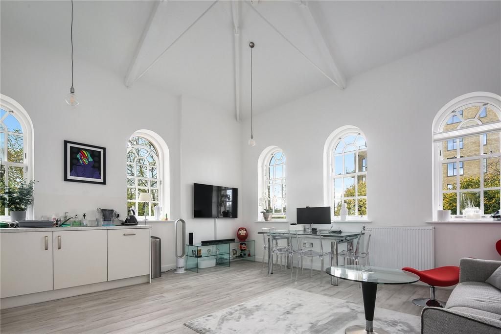 Living Area/Kitchen