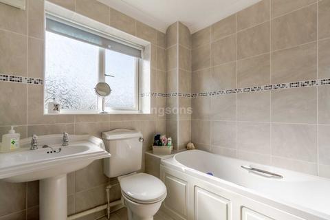 8 Heron Way, Necton, Swaffham, PE37 8NQ