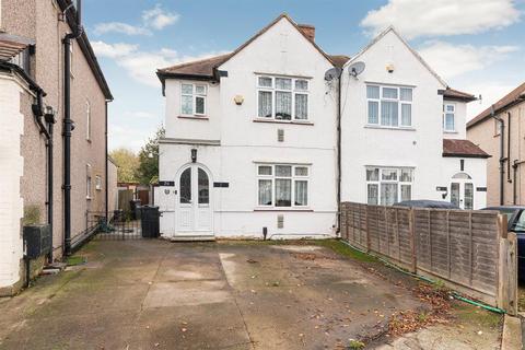 26 Chatsworth Crescent, Hounslow, TW3 2PB