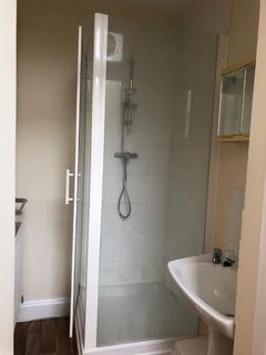 Studio to rent, Flat 2, 2 Dolphin Passage, Dover