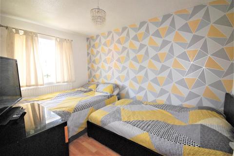 25 Beechwood Close, Jarrow, NE32 3NB